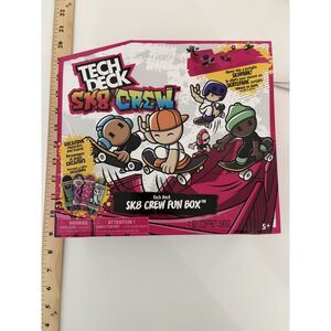 Tech Deck Sk8 crew fun box- NEW